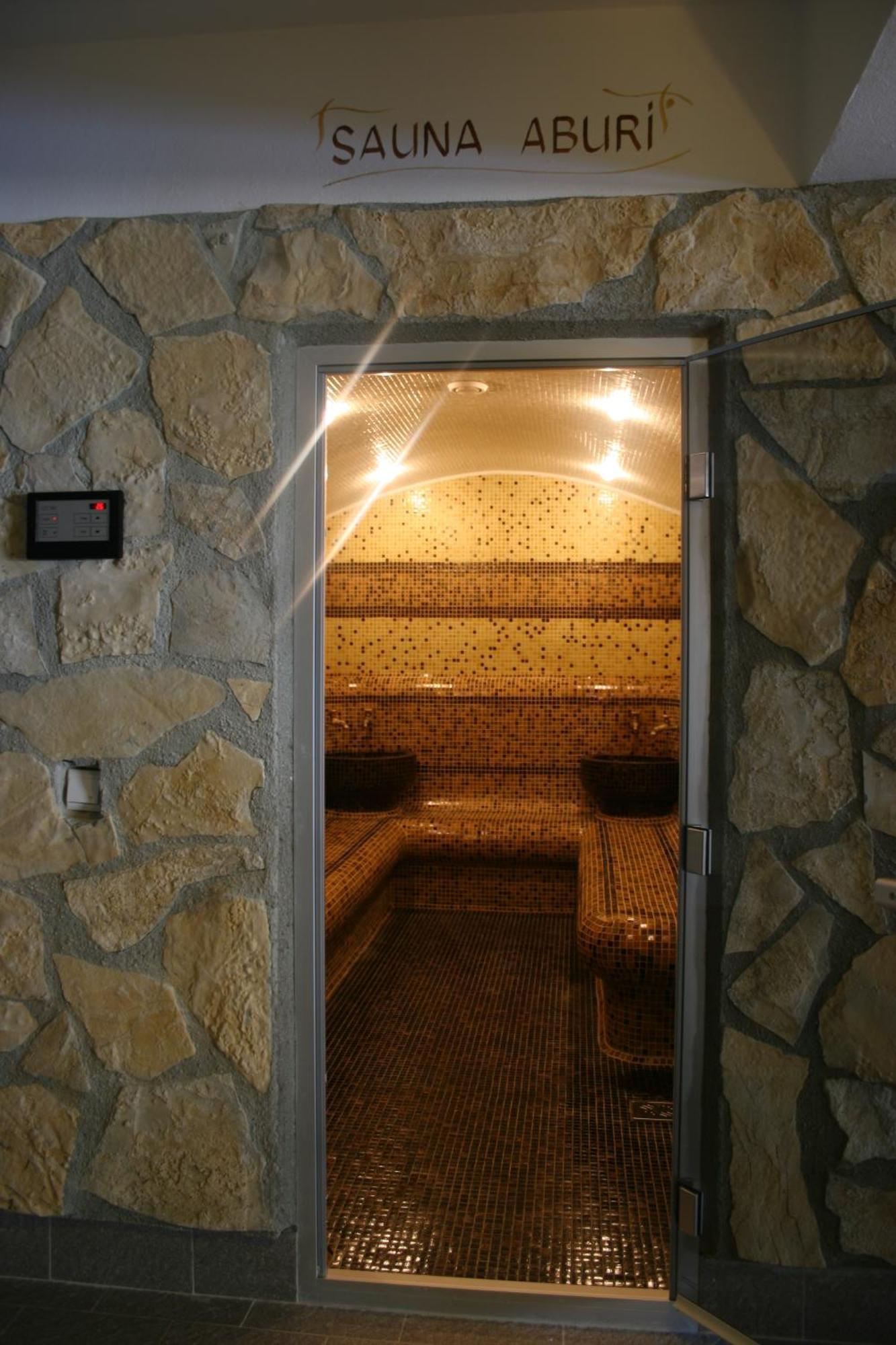 Cheile Gradistei Fundata Resort Εξωτερικό φωτογραφία