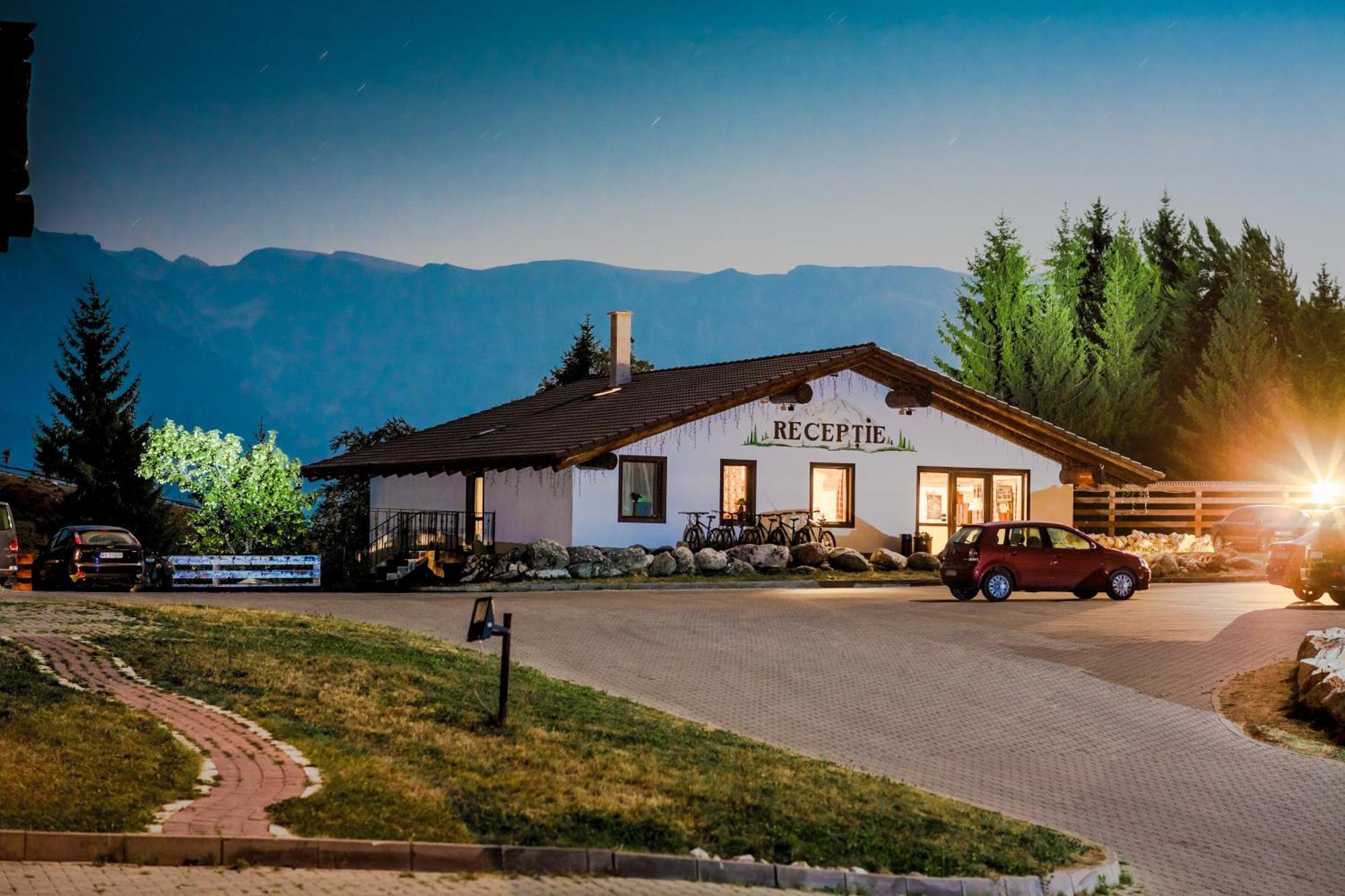 Cheile Gradistei Fundata Resort Εξωτερικό φωτογραφία