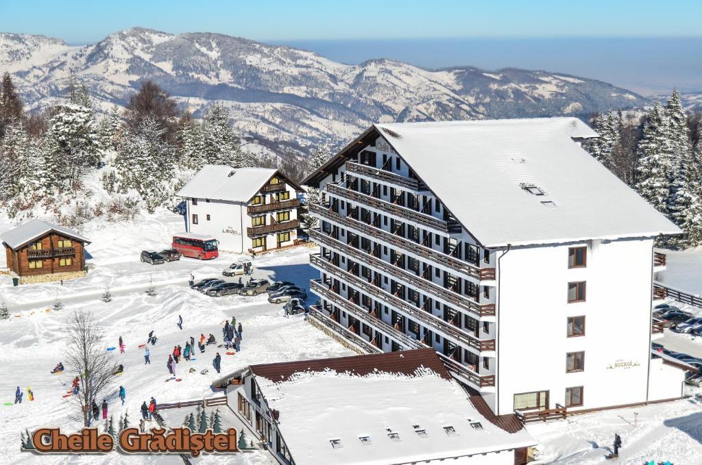 Cheile Gradistei Fundata Resort Εξωτερικό φωτογραφία
