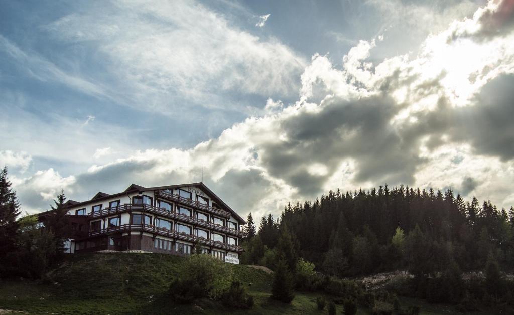 Cheile Gradistei Fundata Resort Εξωτερικό φωτογραφία