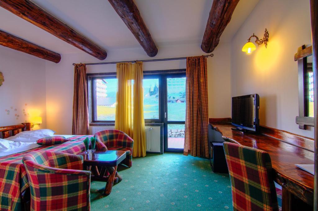 Cheile Gradistei Fundata Resort Δωμάτιο φωτογραφία